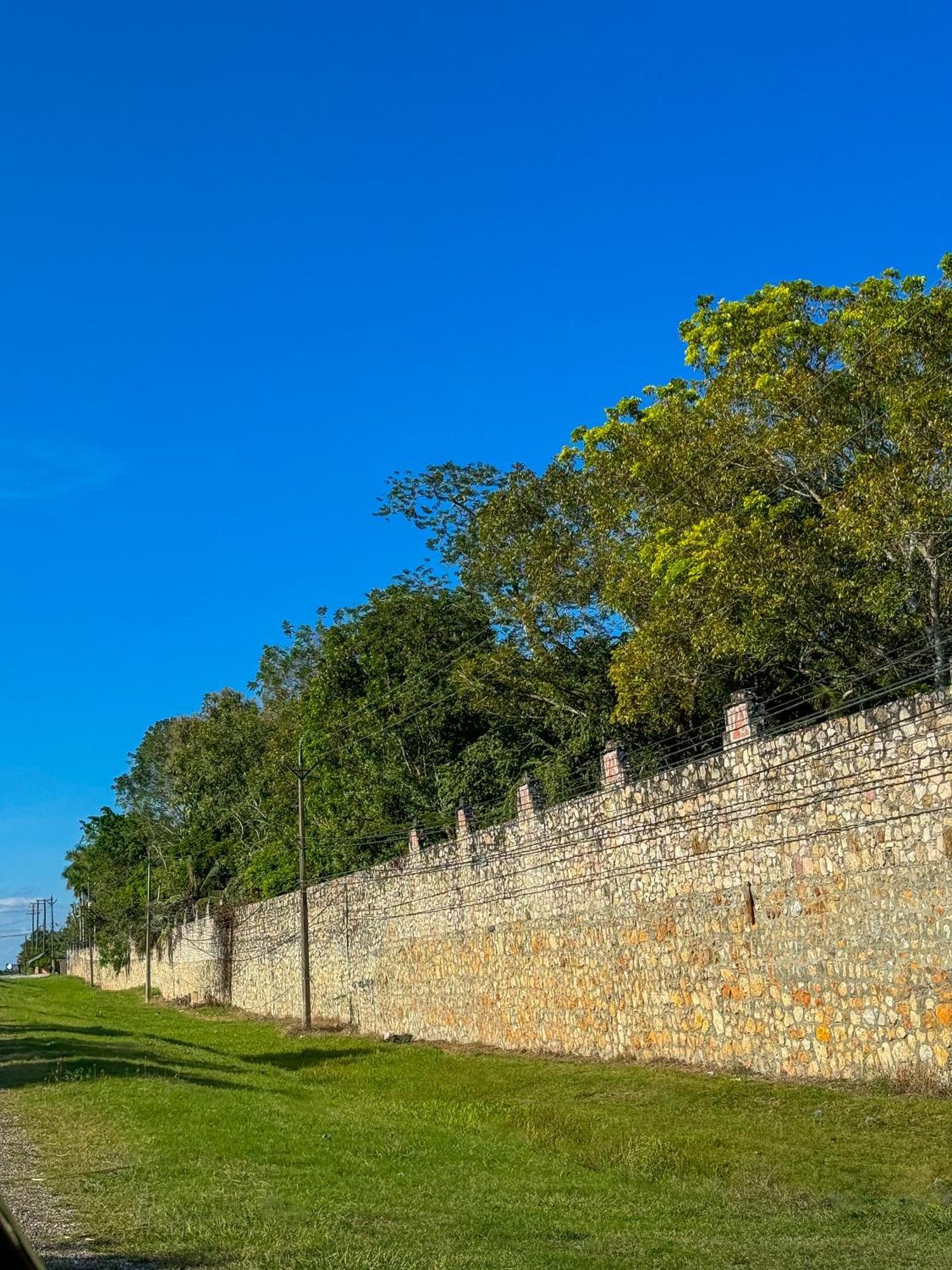 The Mayan Garden Orange Walk Town Экстерьер фото